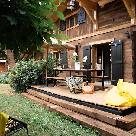 Le Petit Chalet De Montriond Esterno foto