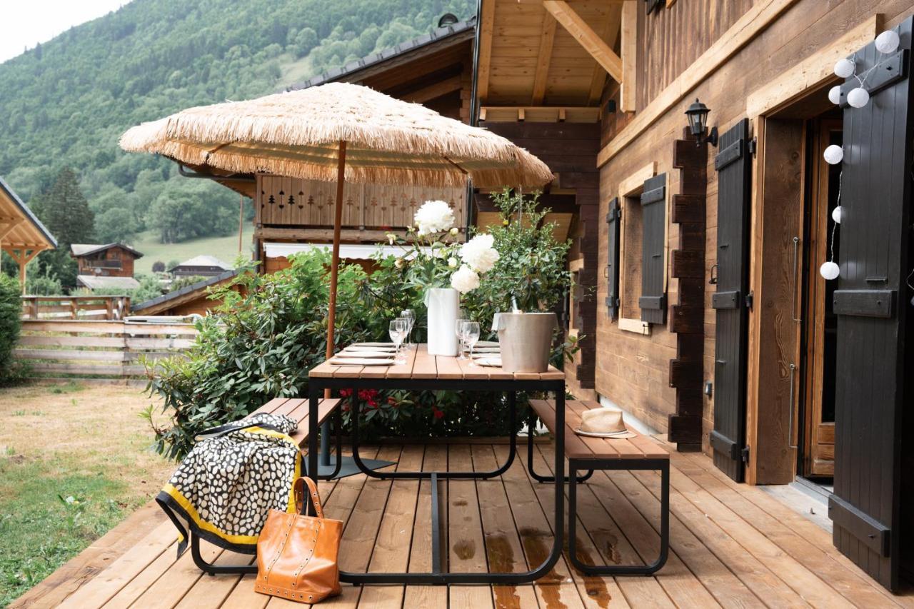 Le Petit Chalet De Montriond Esterno foto