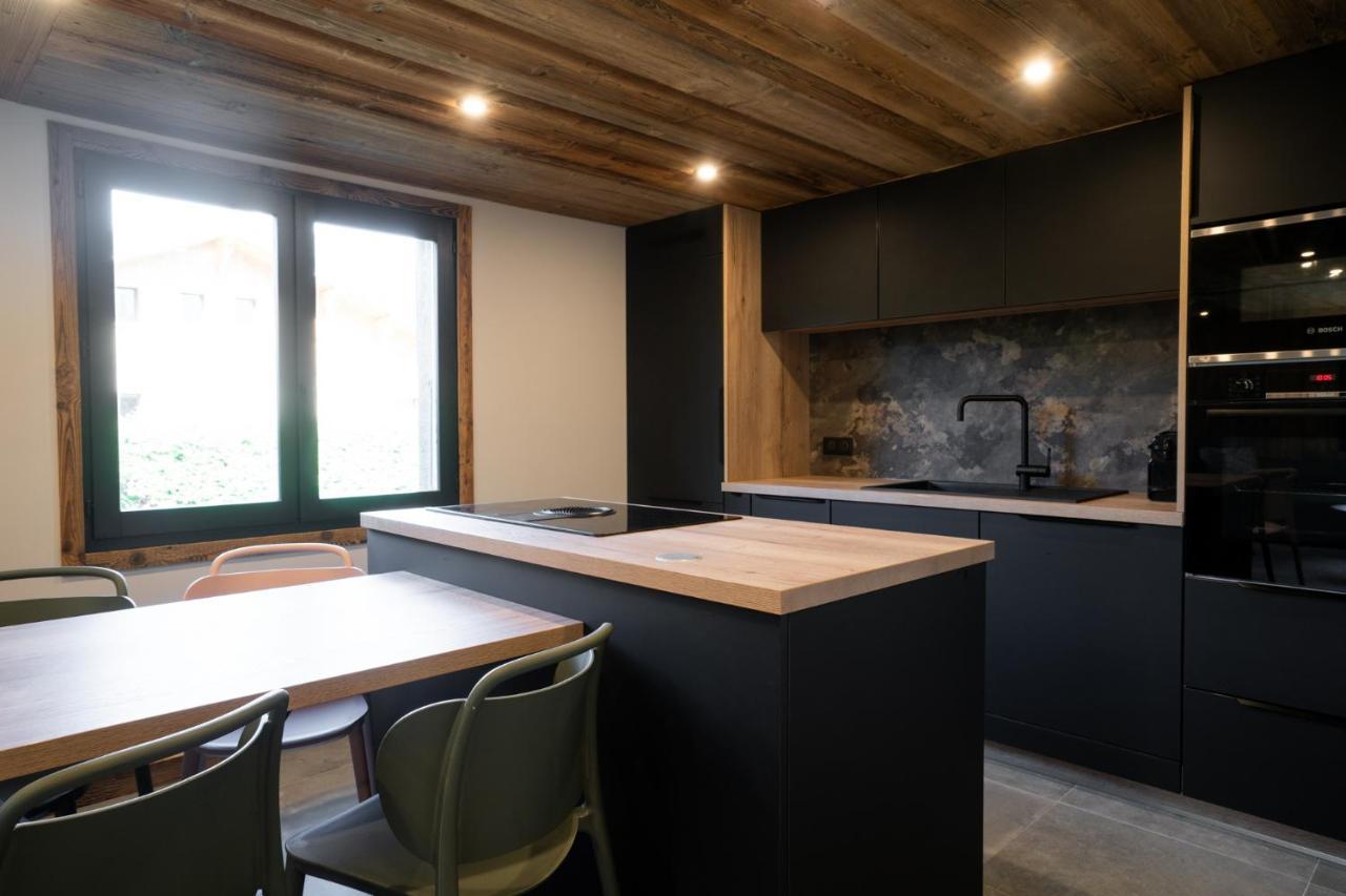 Le Petit Chalet De Montriond Esterno foto